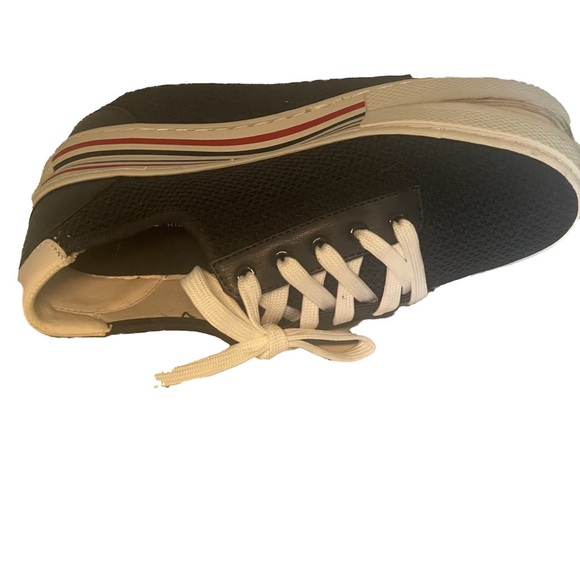 Tommy Hilfiger Classic Navy Blue Lightweight Lace Up Fashion Preppy Sneakers 7M - Picture 4 of 10